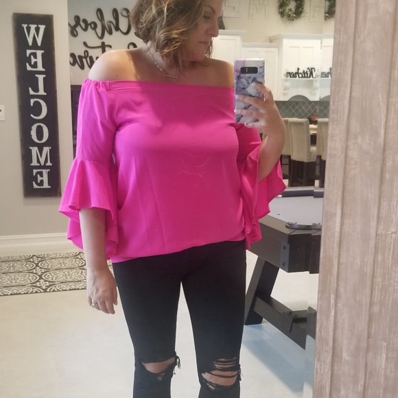 Tops - Off Shoulder Ruffled Top